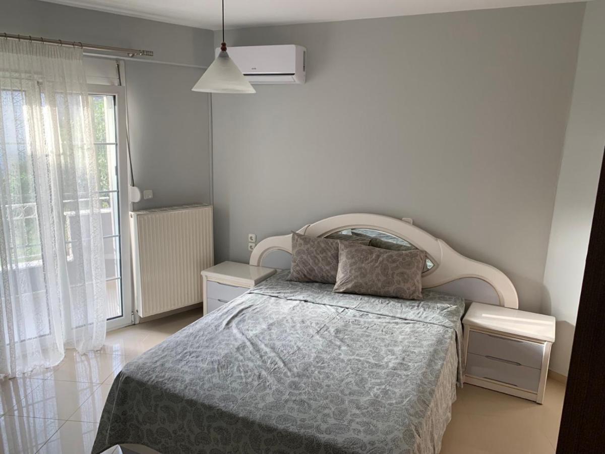 Τhe Sunny Apartments Igoumenitsa Ngoại thất bức ảnh