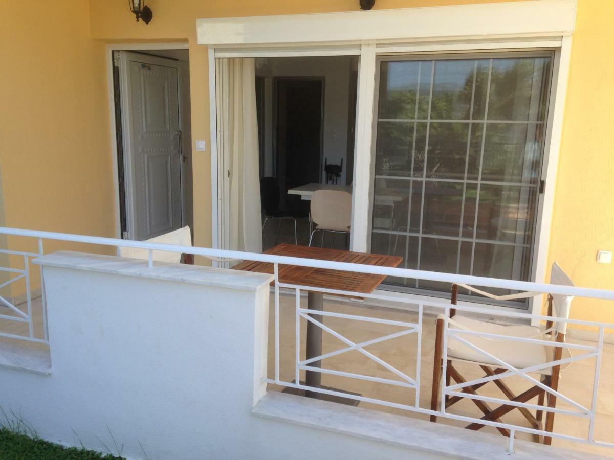 Τhe Sunny Apartments Igoumenitsa Ngoại thất bức ảnh