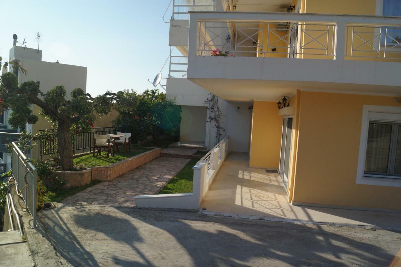 Τhe Sunny Apartments Igoumenitsa Ngoại thất bức ảnh